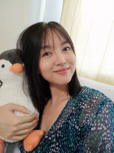 被稱「中國第一美女」,懷胎6月上春晚,拒絕30億豪門,嫁真愛