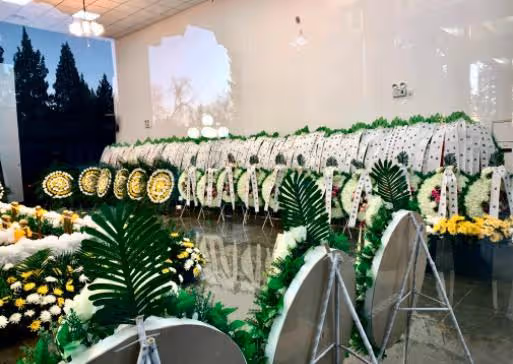 導演付寧遺體告別儀式：靈堂擺滿花圈，肖戰等送別，趙爽披露死因