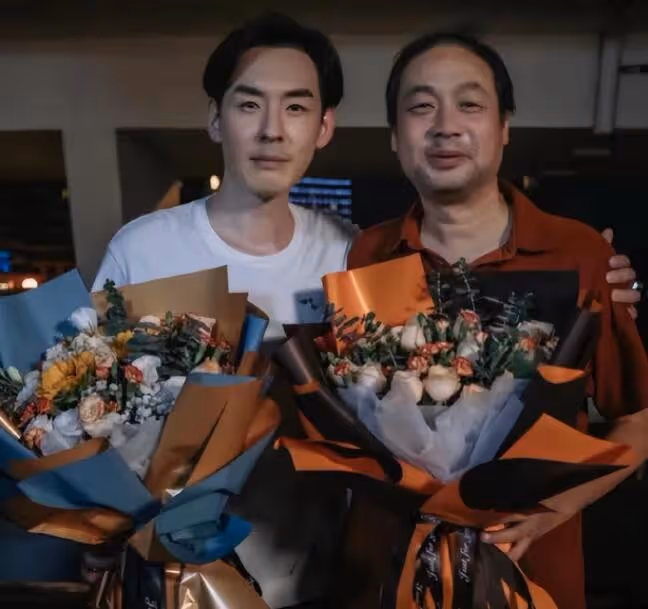導演付寧遺體告別儀式：靈堂擺滿花圈，肖戰等送別，趙爽披露死因