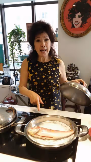 不只小甜甜被家暴!66歲資深女星「為愛墮胎7次」被狠踹子宮 苦忍35年「遭騙財騙婚一場空」悲透心酸過往