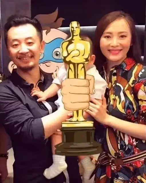 《狂飆》:程程是黃海波老婆,大嫂高葉戲外替父還賭債