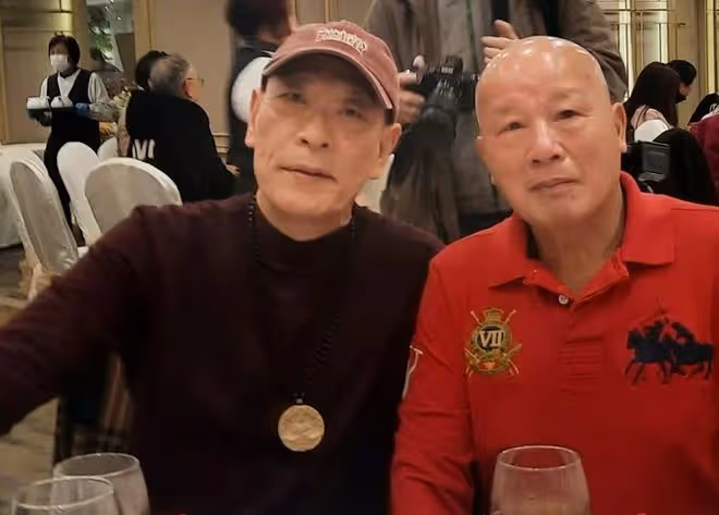 上百位香港動作演員聚會,包餐廳吃飯舞獅太熱鬧,不見成龍洪金寶