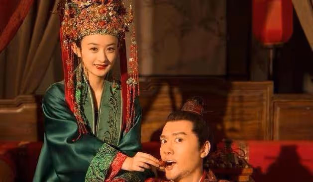 知否:戲外老同學,戲中演母子,兩人見面第一句話「快叫媽」