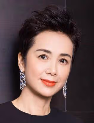 影后張靜初:被稱「導演收割機」,遭太太團封,近況讓人唏噓