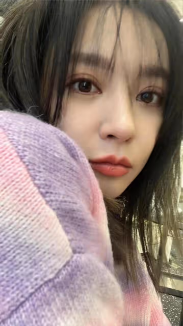 《知否》女星曝戀情!與男子摟抱撒嬌親密無間,凌晨同回家疑同居