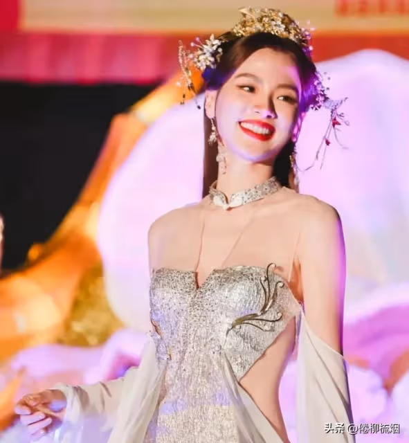 泰星Baifern:Nine比我愛得更瘋狂,我們是彼此的幸福