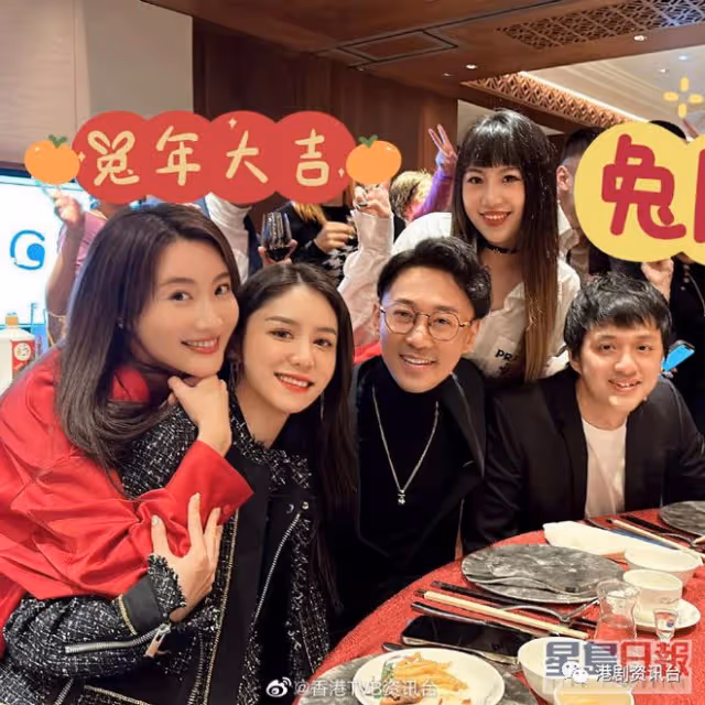 林峰抱女游主題樂園老婆爭坐BB車!張馨月曬巨型鑽戒大到網民狂問幾卡
