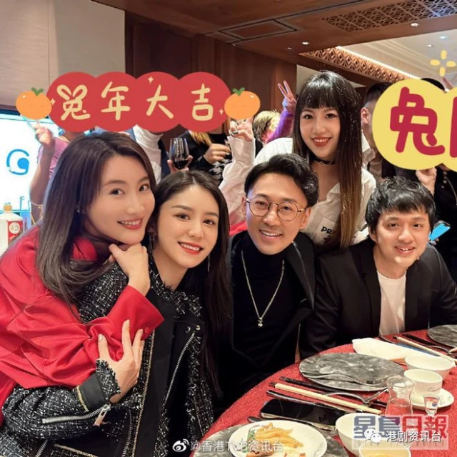 林峰抱女游主題樂園老婆爭坐BB車!張馨月曬巨型鑽戒大到網民狂問幾卡
