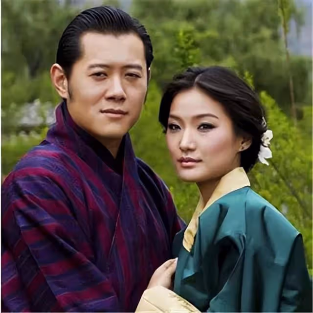 取代表姐嫁給不丹國王,結婚11年照顧4位太后,佩瑪王后過得如何