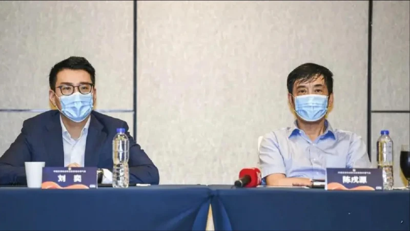 又一足協高官落馬!和李鐵關係親密,被捕前已買好機票,準備跑路