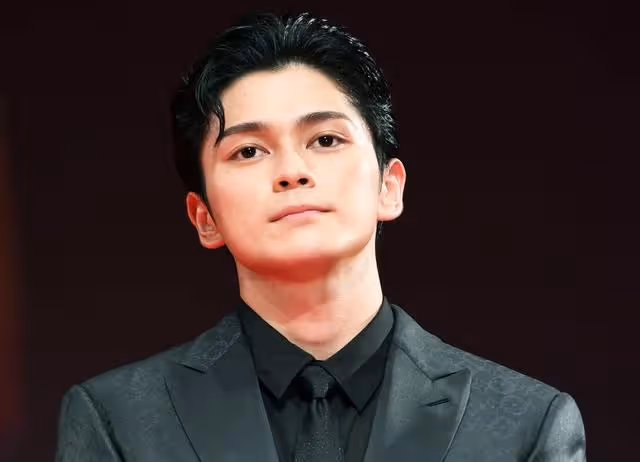 這對帥哥演員兄弟倆同日官宣結婚震驚日本！而結婚對象卻...