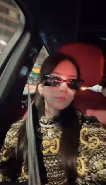 郭富城一家出遊!方媛白嫩豐腴,倆女兒高顏值一個似媽一個像爸