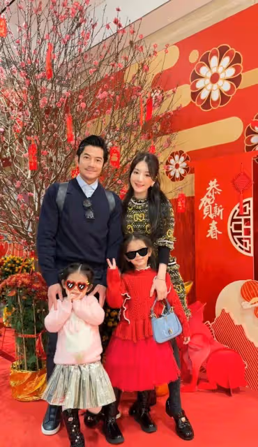 郭富城一家出遊!方媛白嫩豐腴,倆女兒高顏值一個似媽一個像爸