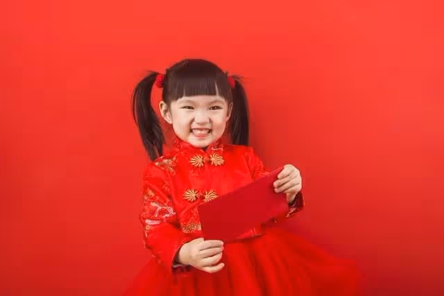 大姑姐生娃,兒媳婦不給紅包遭婆婆質問,兒媳婦直言有樣學樣