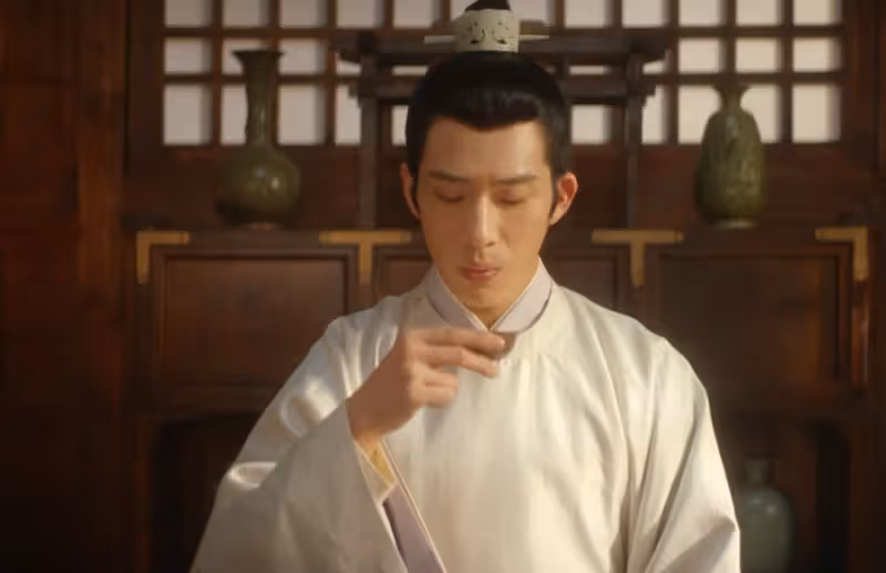 都美竹出道，《滿江紅》硬剛，《張公案》空降，貴圈好熱鬧！