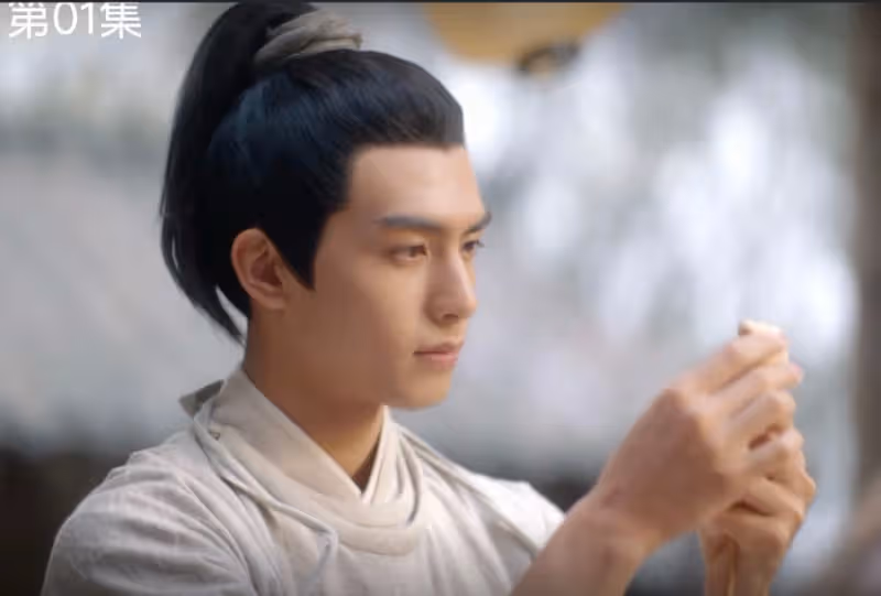 都美竹出道，《滿江紅》硬剛，《張公案》空降，貴圈好熱鬧！