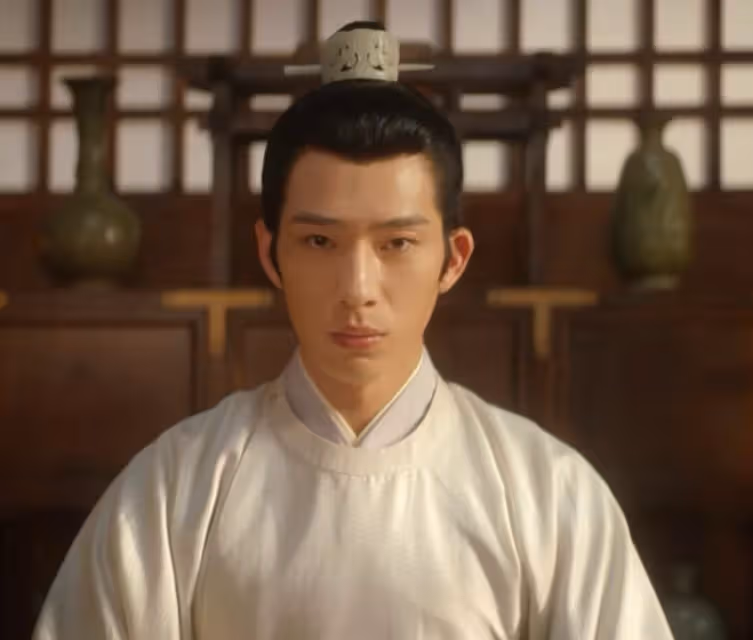 都美竹出道，《滿江紅》硬剛，《張公案》空降，貴圈好熱鬧！