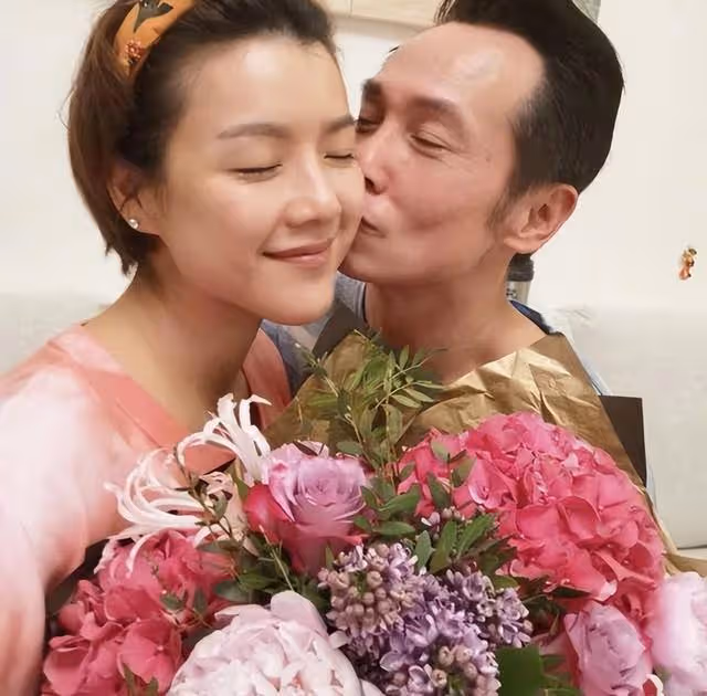 計劃二人世界外游!TVB人氣視帝曝不敢再生,稱已有三娃見好就收