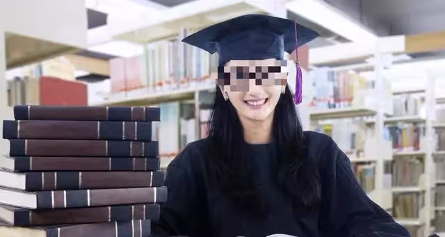 案例:婆婆在家裡是母老虎,兒媳一回家就不鬧了:她是博士,我怕
