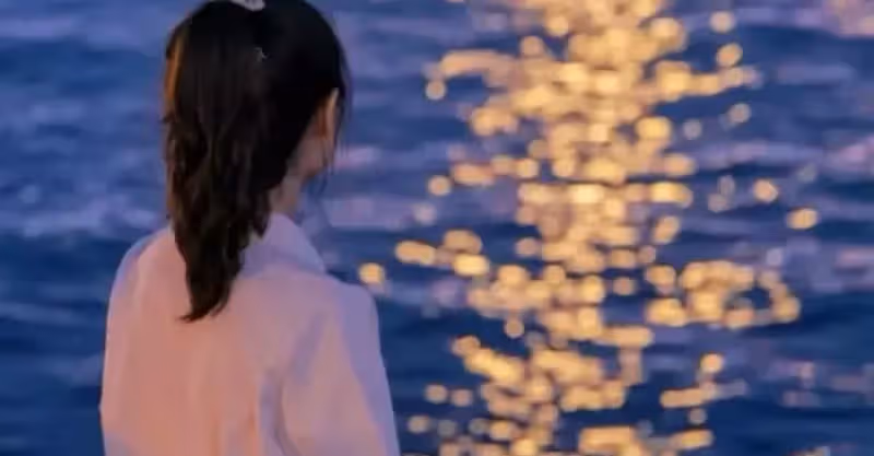 我媽給侄子和我女兒每人1000塊壓歲錢，弟弟走後，她讓我退她800