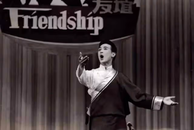 2天7個瓜：再婚當爸，不幸離世，秀恩愛曬親子照，娛樂圈悲喜不同