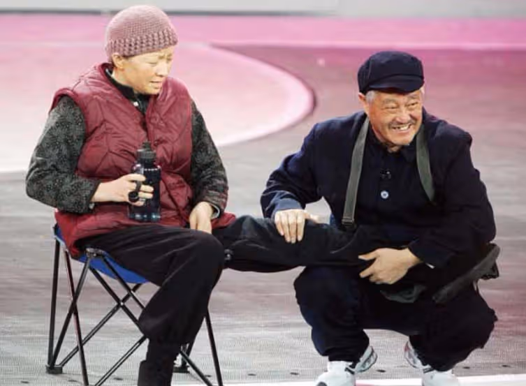 央視元宵晚會主持大換血,龍洋馬凡舒被換,是主動放棄還是被棄用