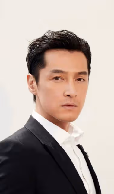 胡歌官宣當爸,老婆被爆是高知家庭,兩人疑似養貓相識,眾人祝福