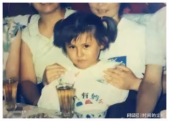 熱依扎:沒背景全靠拼,用演技被大家認可,如今是36歲單親媽媽