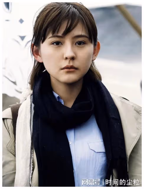 熱依扎：沒背景全靠拼，用演技被大家認可，如今是36歲單親媽媽
