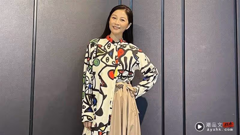 野生90年代「玉女掌門人」現身「不顧形象」坐路邊吃美食!真實身分曝光