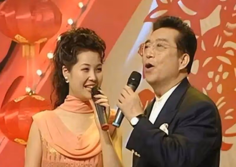 83歲接商演賺錢,小兒子即將刑滿釋放,李雙江晚年竟如此淒涼!