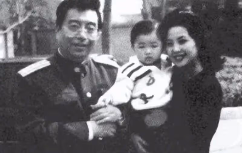 83歲接商演賺錢,小兒子即將刑滿釋放,李雙江晚年竟如此淒涼!