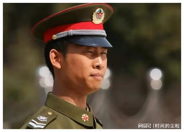 滿江紅:成名背後