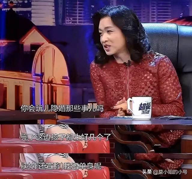胡歌奉子成婚！去年9月登記老婆信息全被扒！