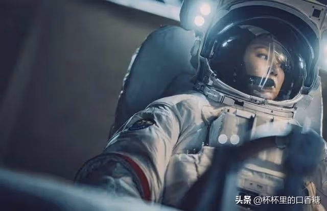 2023韓劇演員婚後新作!孔曉振變身太空人,玄彬又更帥了