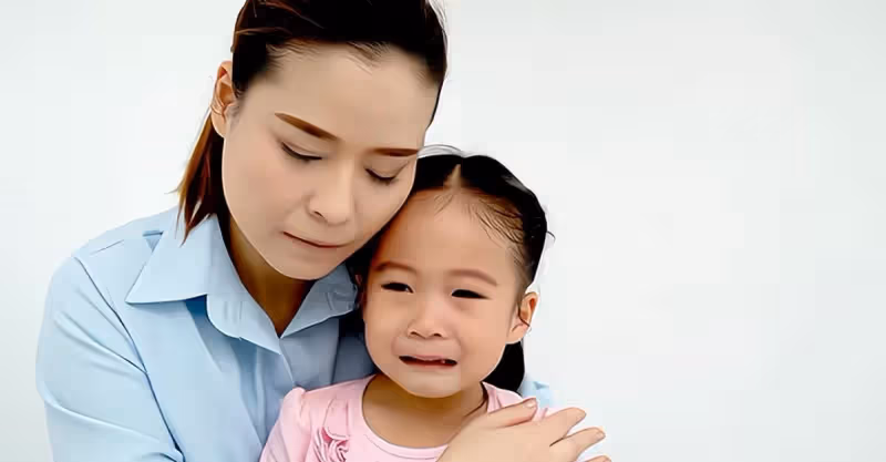 爺爺奶奶發紅包，孫子多孫女少，兒子怒了：你們想讓兒子們不和嗎