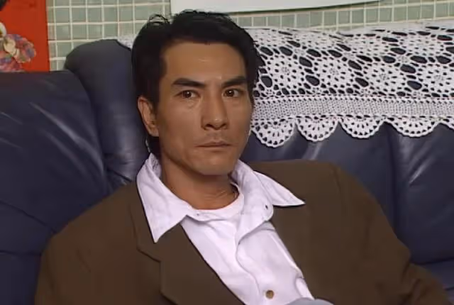 香港知名男星驚喜復出!演癌症病人身材消瘦,昔日御用惡人變慈父