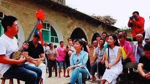 王二妮:北京越來越不好混,回陝西生活很明智,至少算個人物