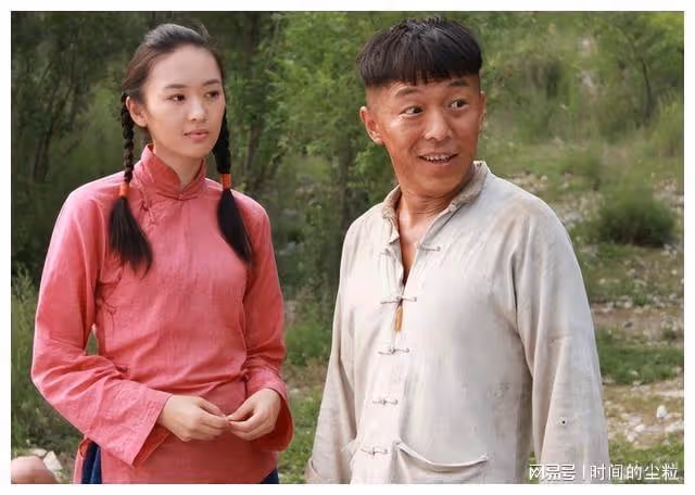 童瑤：被張默暴打後5年無戲可拍，嫁大17歲富商男友，終獲幸福