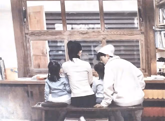 張傑謝娜為雙胞胎女兒慶生，5歲跳跳俏俏身形修長，女神范兒十足