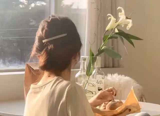 為逼老公給弟弟出15萬首付，我離了婚，大年三十卻被弟弟趕出家門