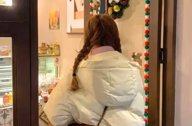 為逼老公給弟弟出15萬首付，我離了婚，大年三十卻被弟弟趕出家門
