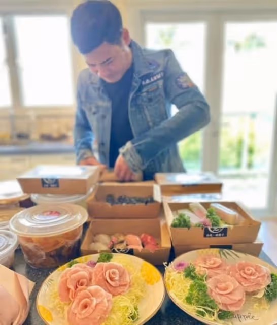 養狗為樂！TVB男星與太太婚後生活滋潤，共識不生育把狗狗當孩子