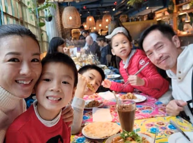 陳茵媺沙灘遊玩大曬好身材,陳豪抗拒再以夫妻檔拍攝劇集