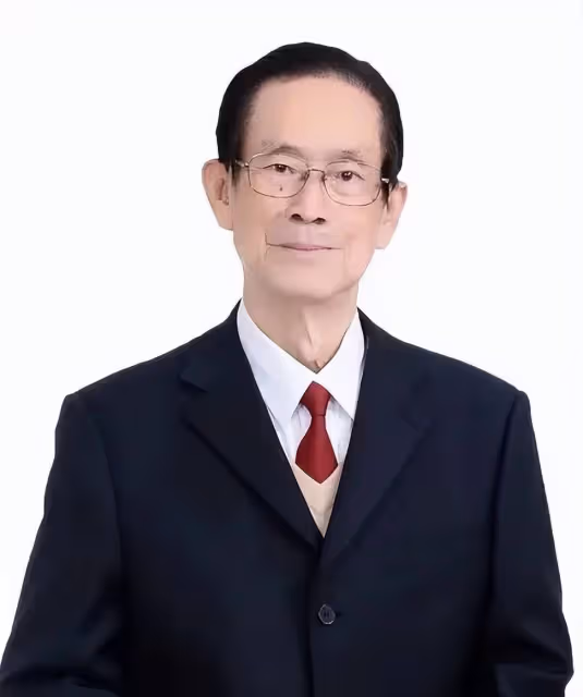 90歲黃漢源不幸病逝家中,兒子黃學軍悲痛發訃告,年前還帶病出診