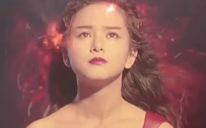一代女神葉蘊儀現身小店,素顏出鏡變化大,豪門夢碎後獨自養倆娃