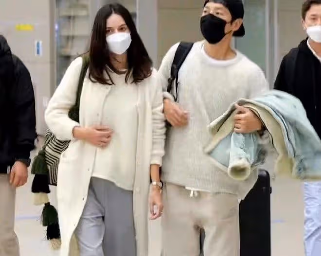 年後5個瓜:胡歌官宣得女、宋仲基再婚當爸,娛樂圈又添倆娃!