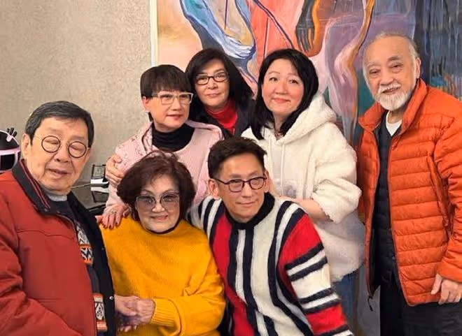 62歲陳玉蓮罕見露面:與周潤發苦戀5年,劉德華視她為親姐姐