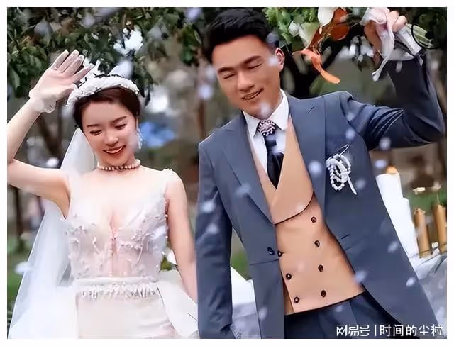 揚州戴璐副廳長，面容酷似明星陳數，是新世紀知識女性的典範