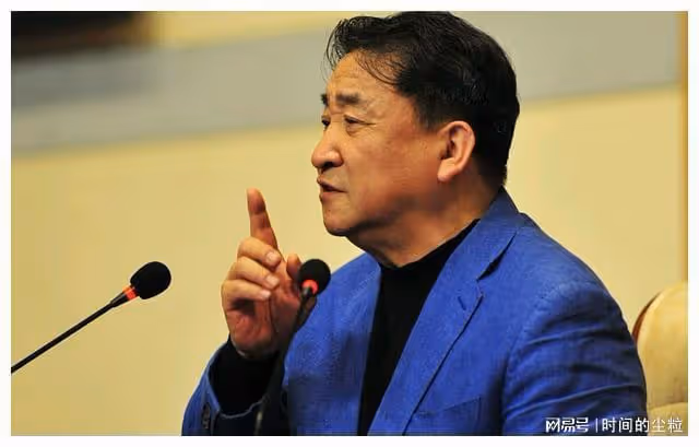 德雲社參加天津相聲節要感謝周煒？網友笑了，能去是給他面子